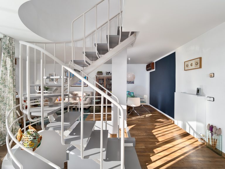33019 Treppenhaus